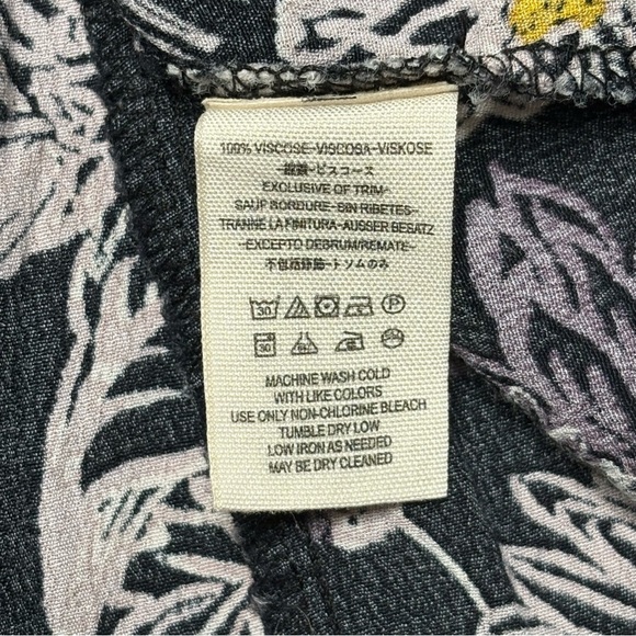 FREE PEOPLE Blue Hawaii Black Mini Dress Sz XS Floral 100% Viscose Boho - Picture 9 of 9